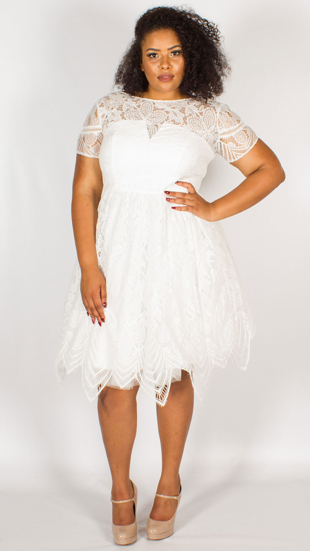 curve white dress
