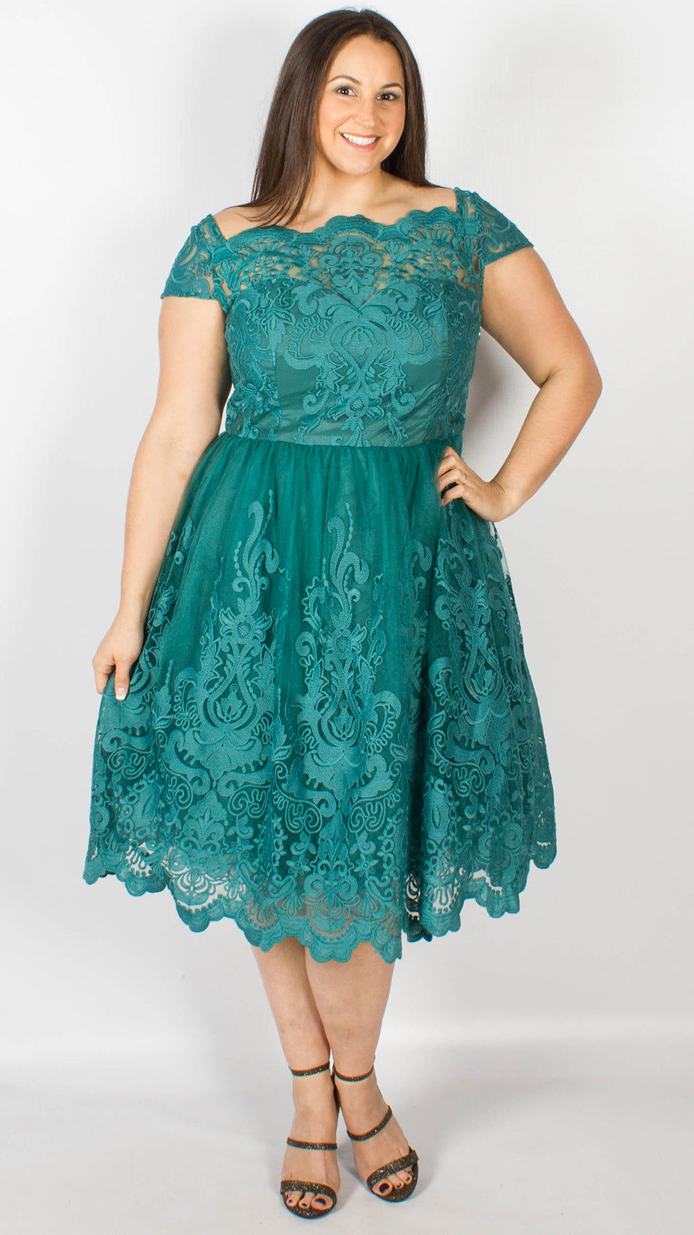 Chi Chi Curve Laurel Dress – Curvewow