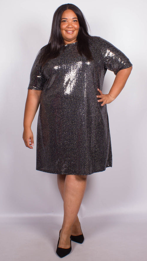 flattering party dresses size 16