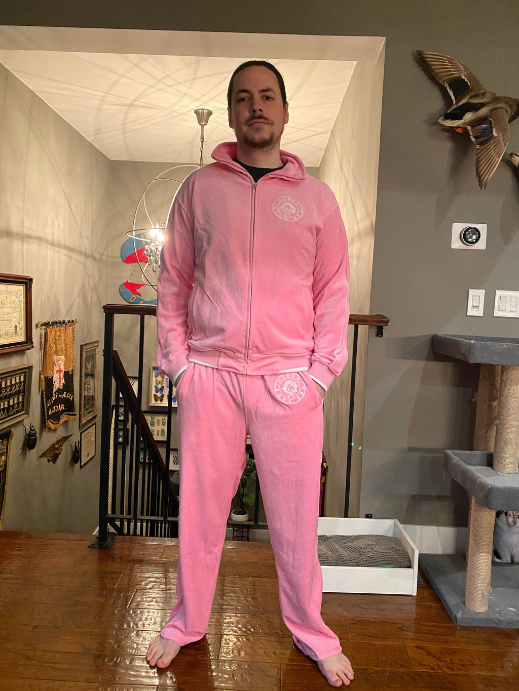 Mens Pink Velour Tracksuit with White Piping – Sweatsedo