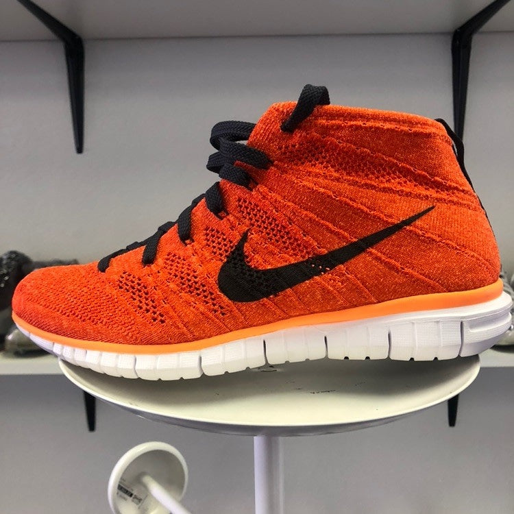 nike free flyknit chukka orange