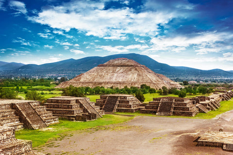 Travel & Slay | Teotihuacan Pyramids