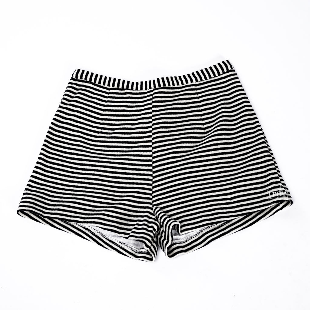 vintage 1950's short shorts ...authentic black & white knit striped sh ...