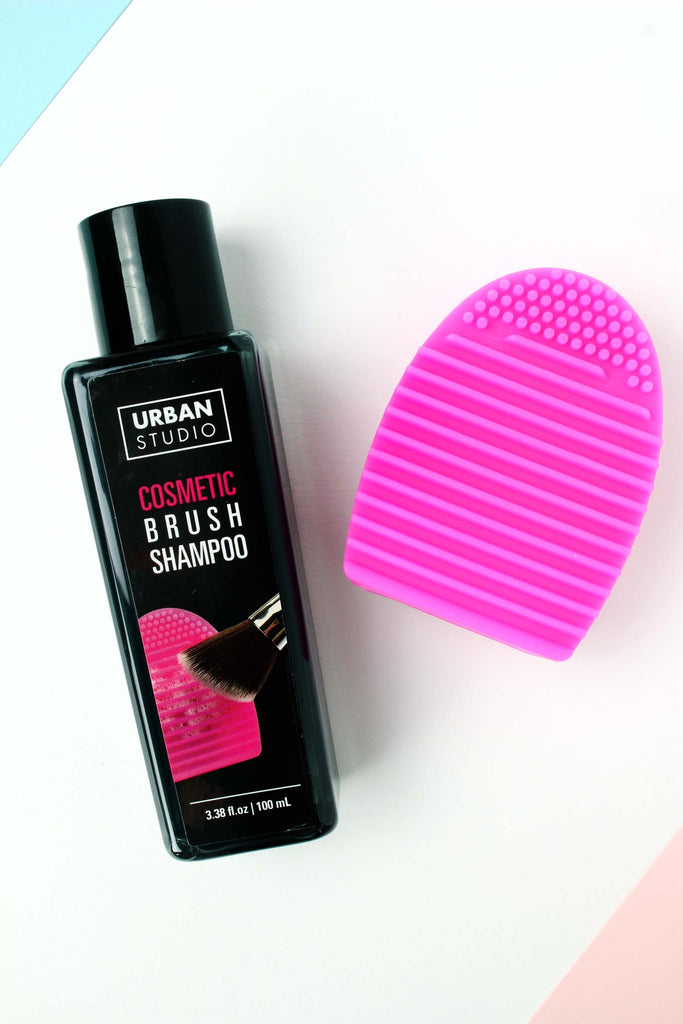 makeup brush shampoo