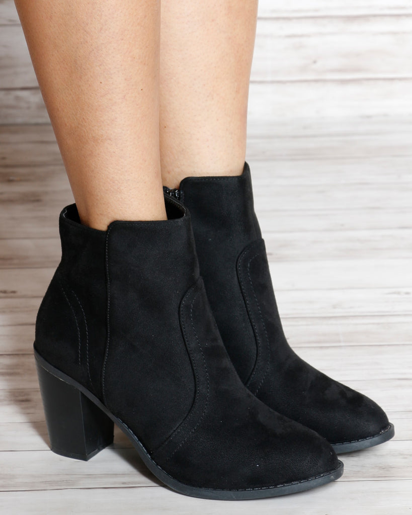 chunky black bootie