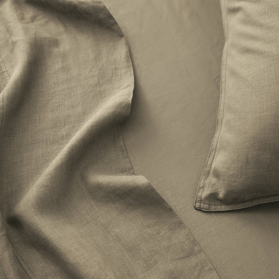 Eve Linen - Moss Bed Sheets