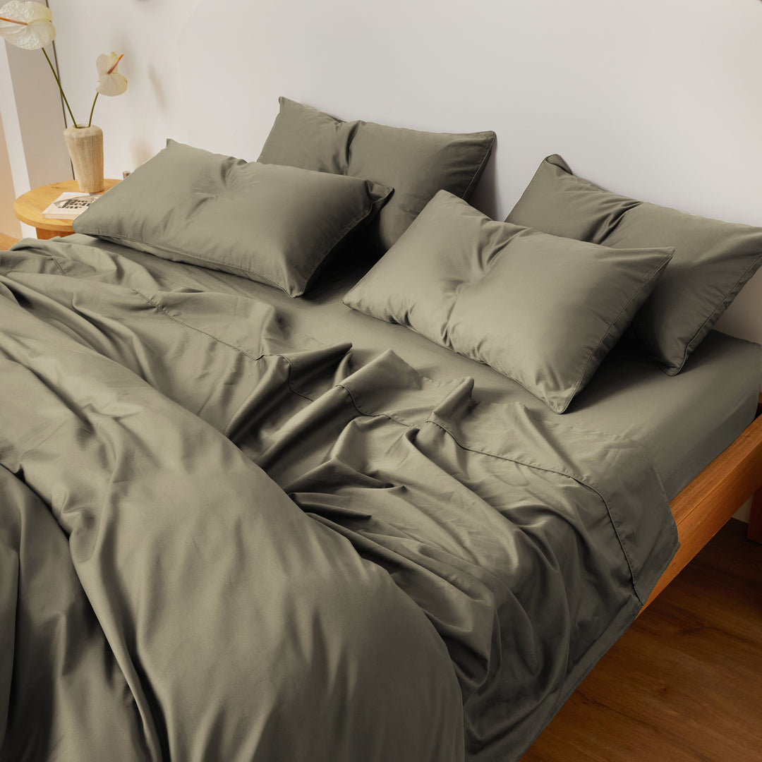 Eve Linen - Moss Bed Sheets