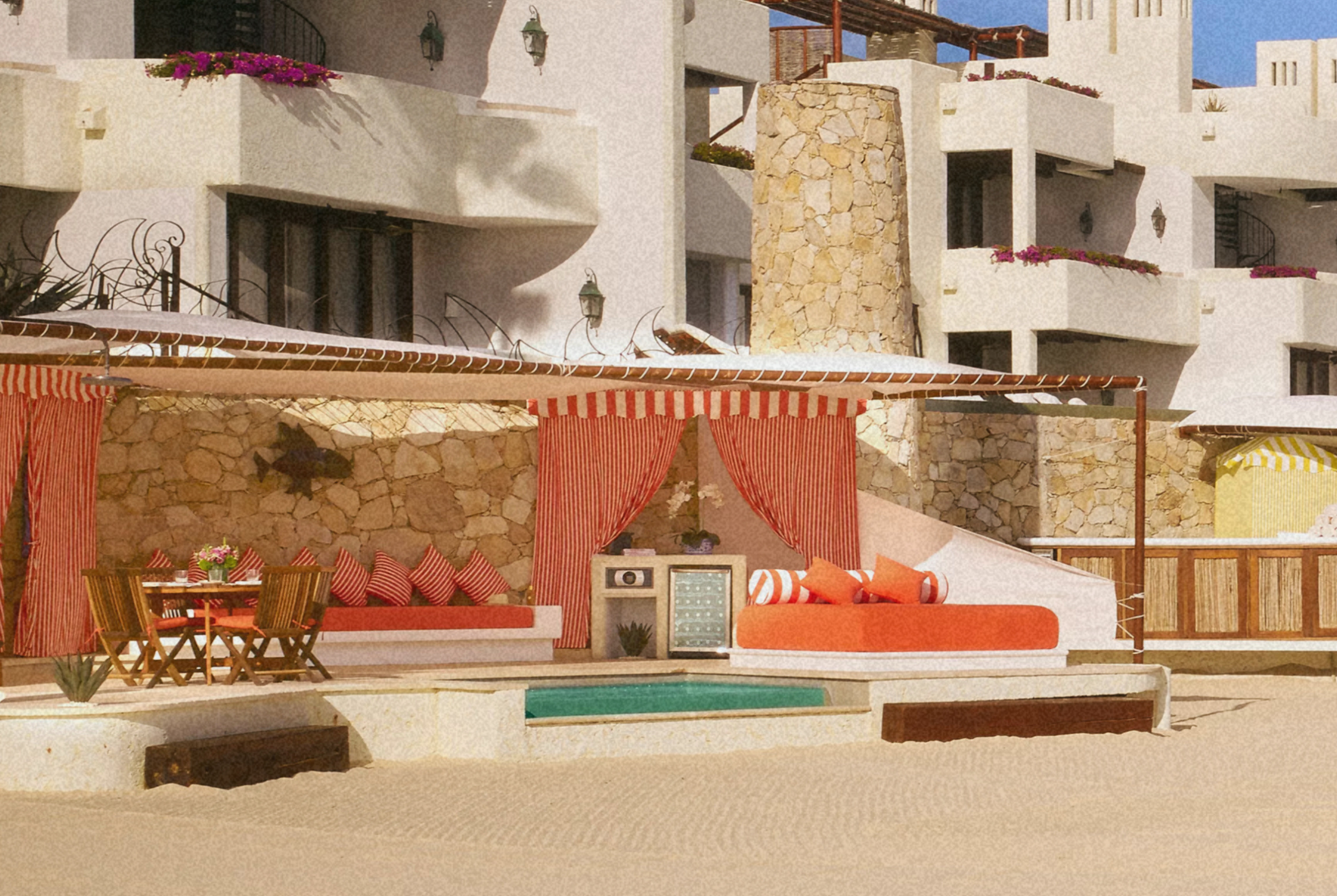 Sommer swim girl stays at Las Ventanas in Cabo