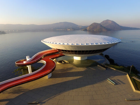 Niterol Contemporary Art Museum in Rio de Janeiro by Oscar Niemeyer