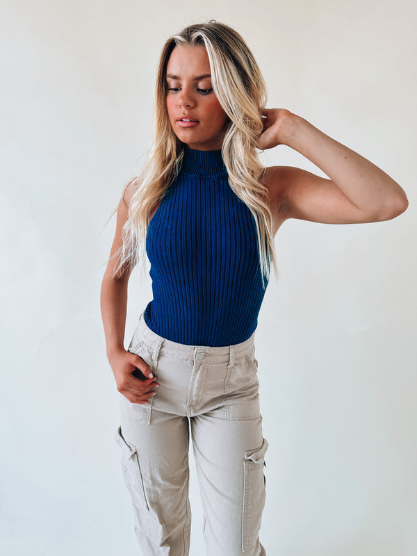 SALE :Evie Ribbed Halter Bodysuit – Madida Clothing