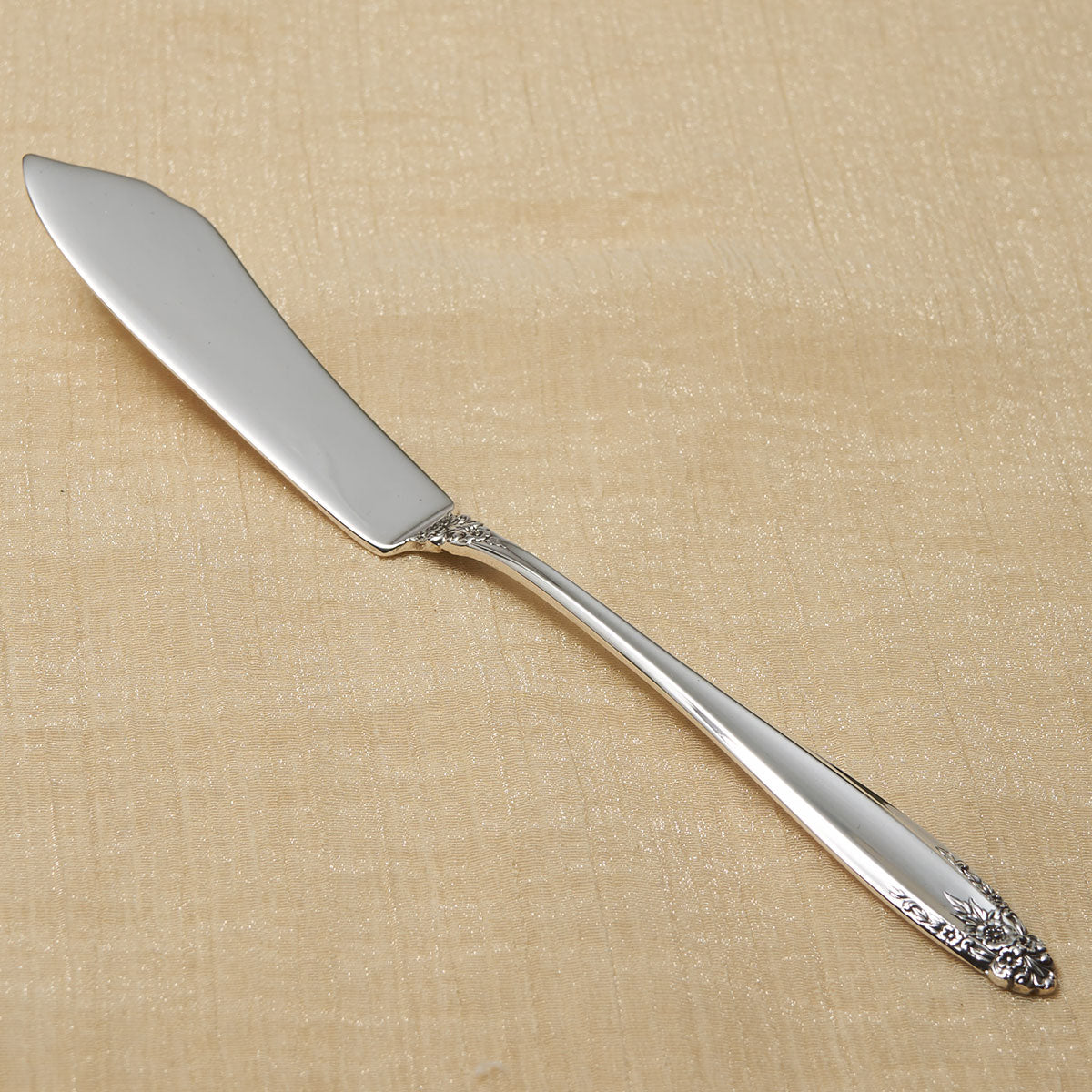 serving knife