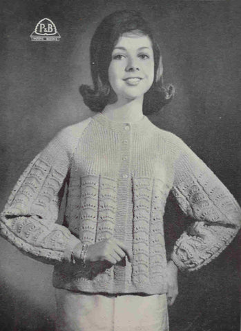 vintage 1960s bed jacket