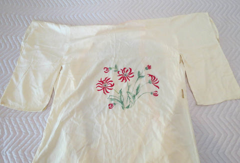 vintage 1920s 1930s embroidered rayon kimono robe