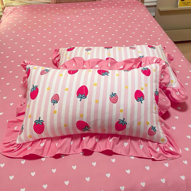 Cute Strawberry Bedding Set – ivybycrafts