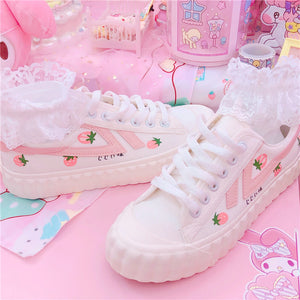 Kawaii Strawberry Shoes – ivybycrafts