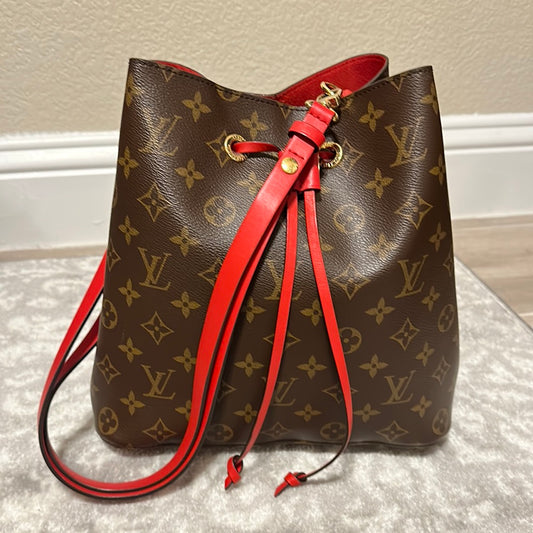 Louis Vuitton EPI Monogram Floral Pochette Métis