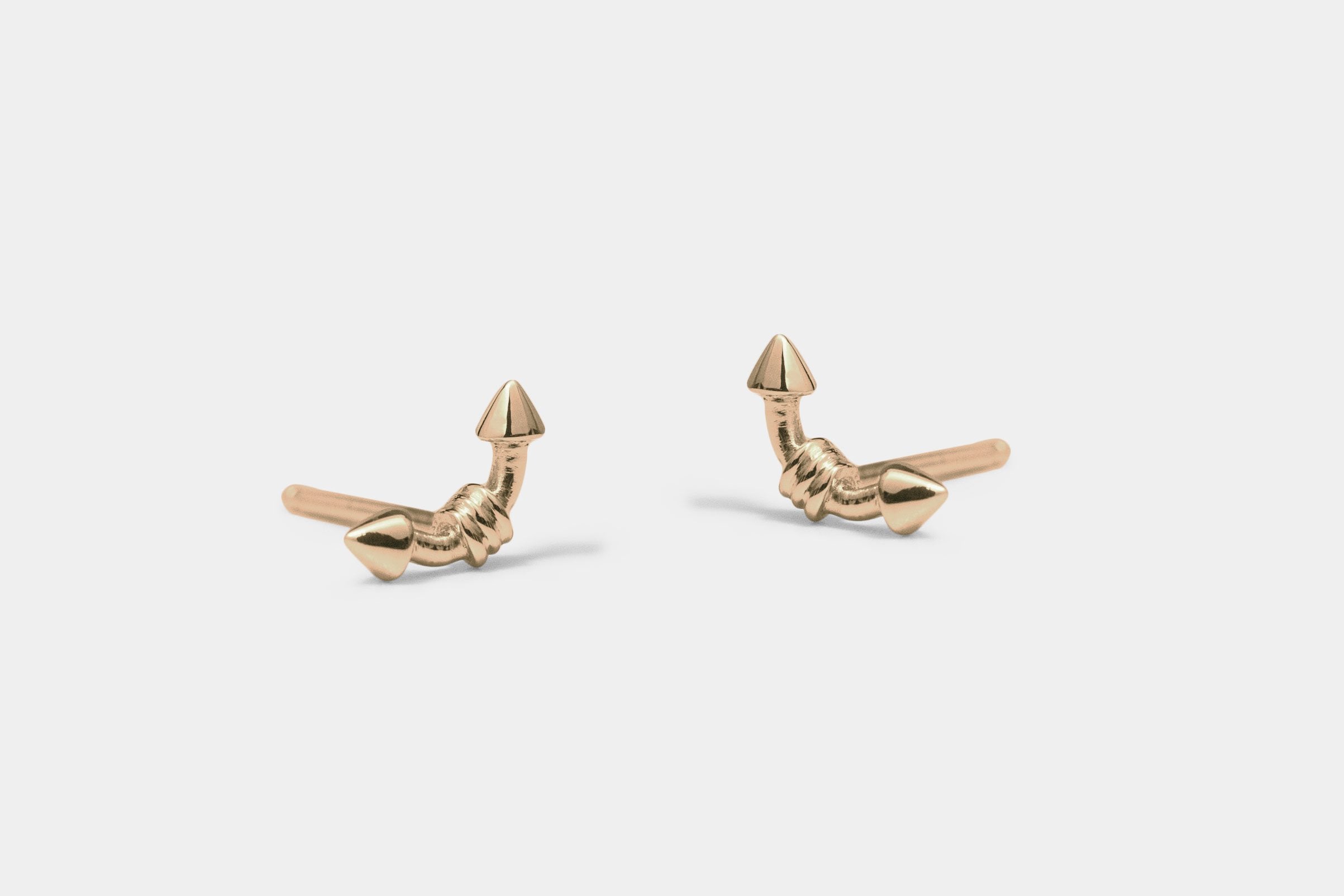 Attraction Arrow Studs