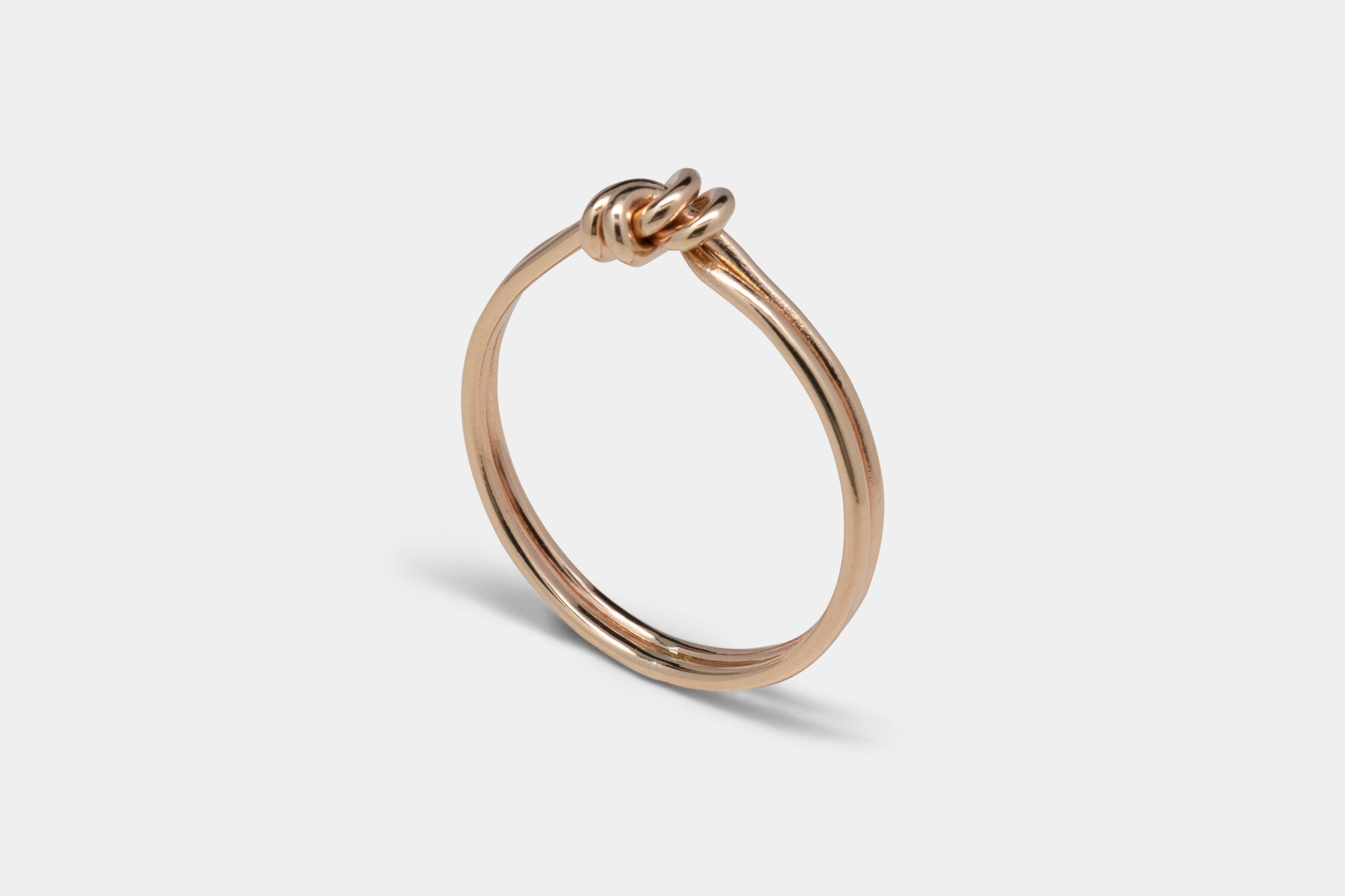 Double Knot Ring