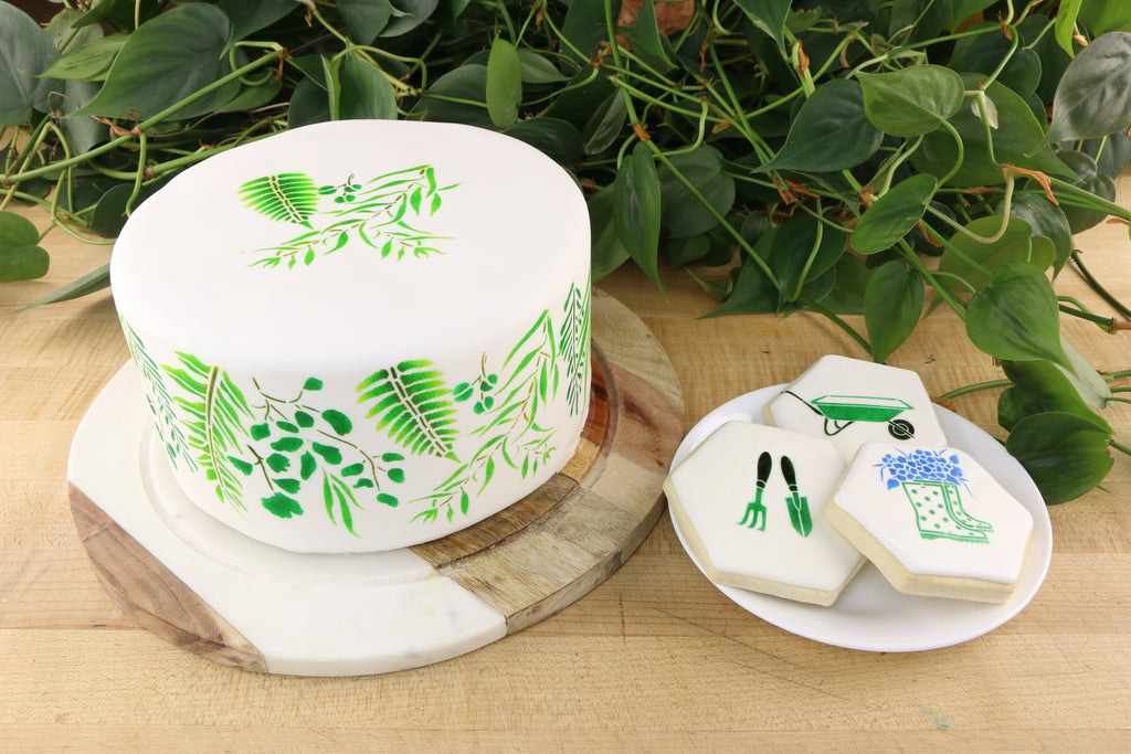 The Vintage Botanicals cake pairs great with the Garden Elements cookies!