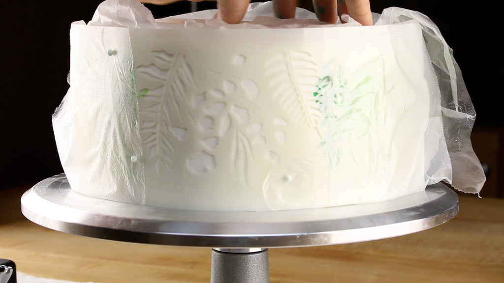 Notice how the last section of the cake is smaller, isolate part of the design with Glad Press n' Seal