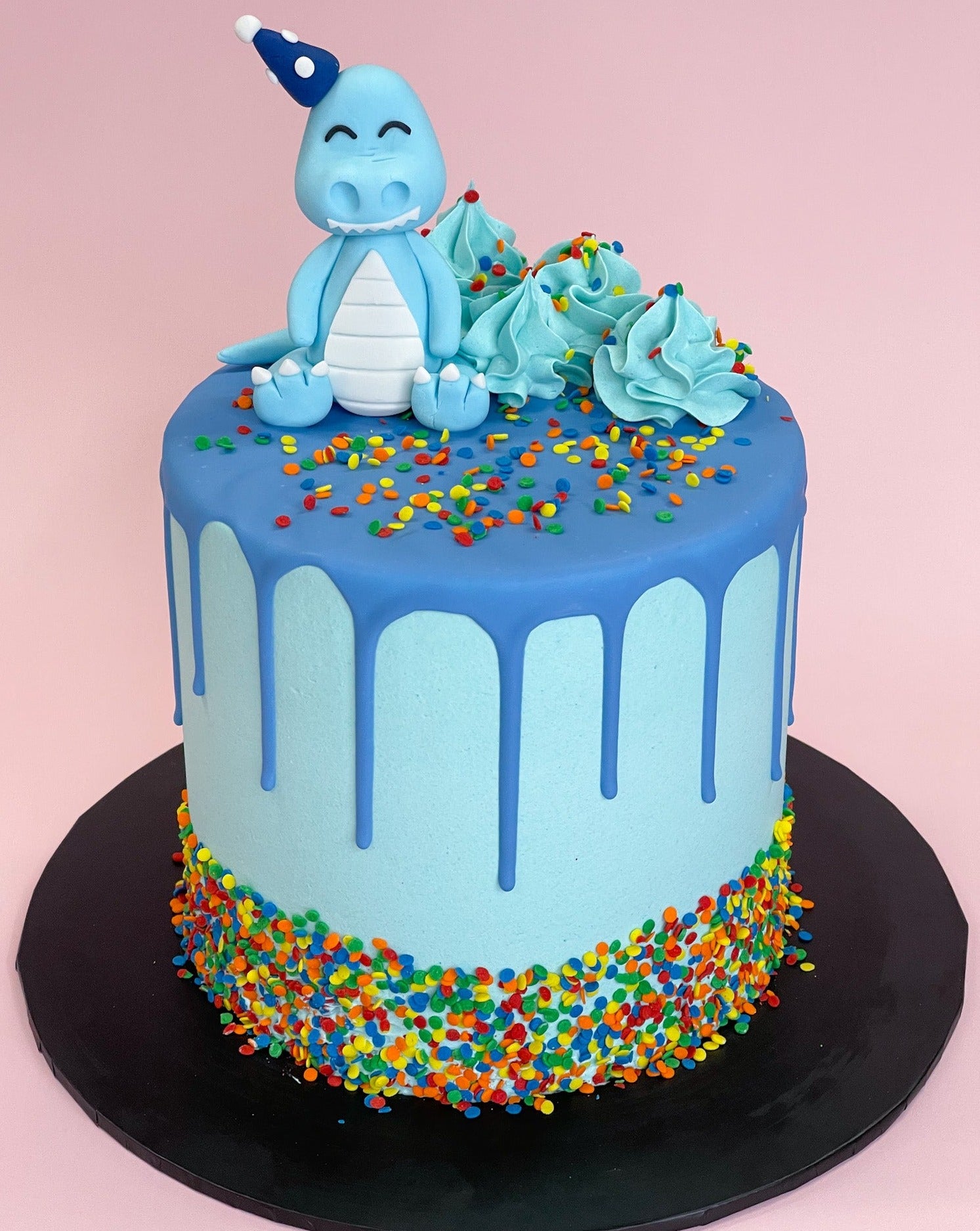 3D Fondant Dino Buttercream Speciality Cake – Cake Creations by Kate™