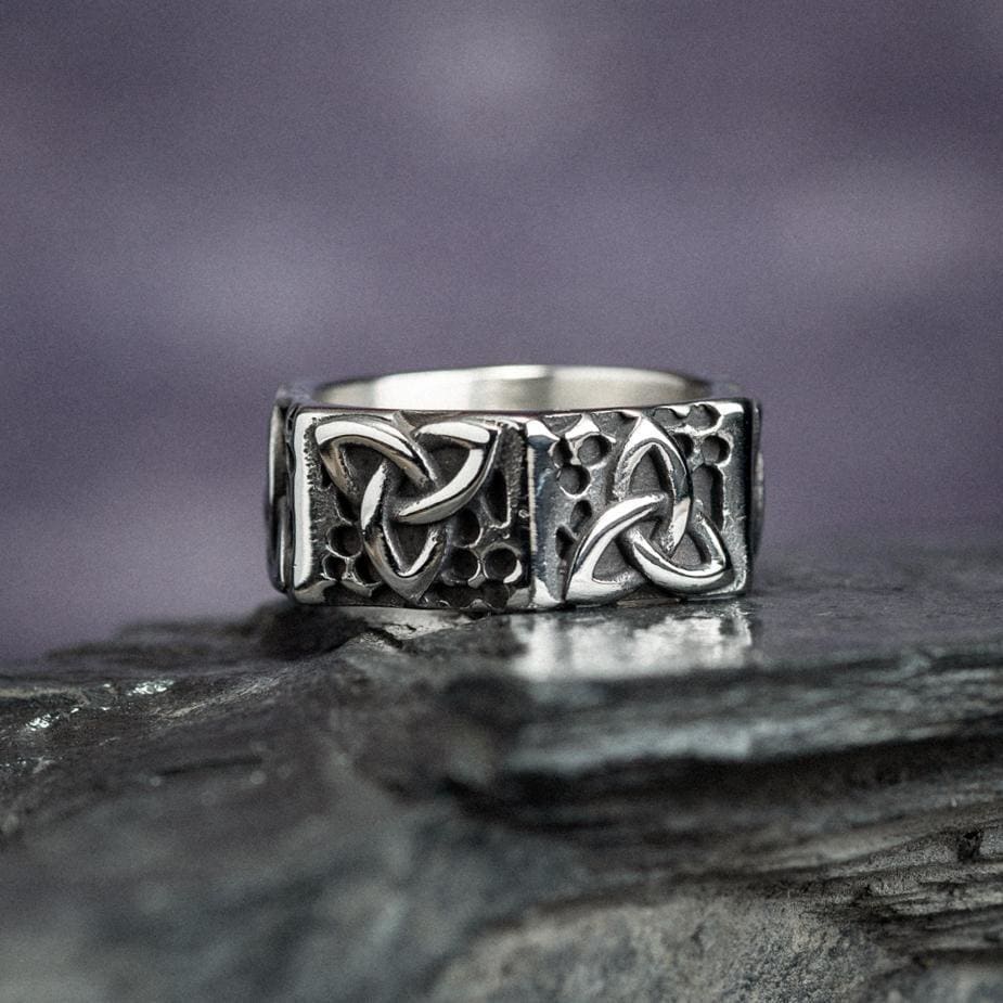 Celtic Triquetra Knot Stainless Steel Viking Ring, Silver
