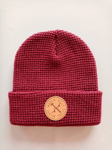 Workin Kills Skatin - dark red beanie 