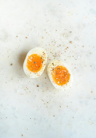 eggs with salt and pepper