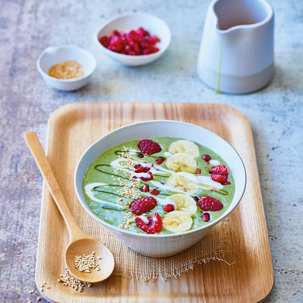 Bowl Food Matcha smoothie bowl