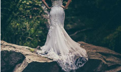 choosing a wedding dress best tips