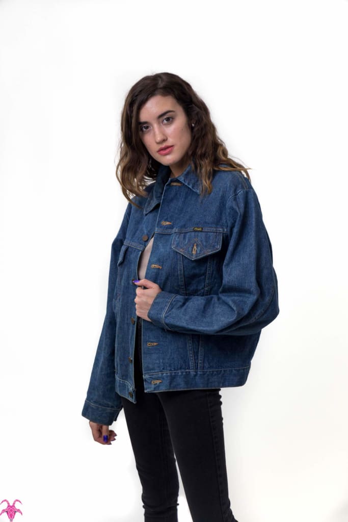 70s jean jacket outfit