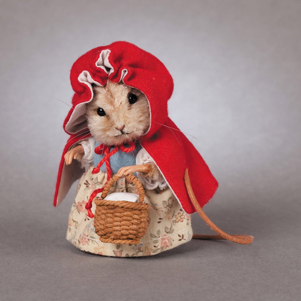 little-red-riding-hood-r-john-wright-dolls