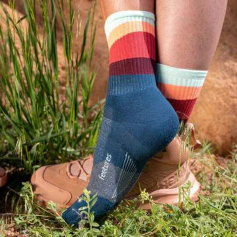 Feetures women's Trail Max Cushion Mini Crew hiking socks