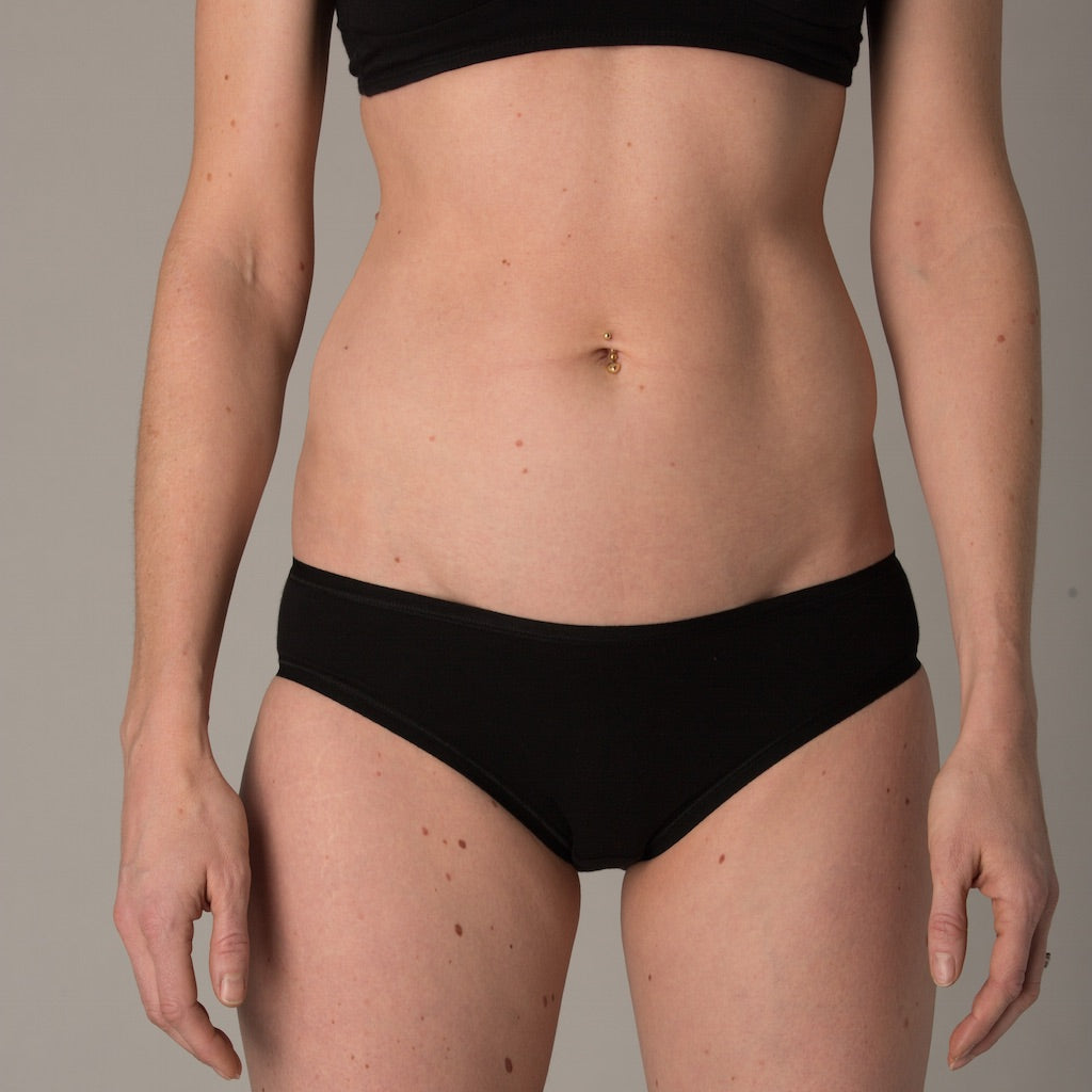 Download Women's organic cotton low-rise bikini - black - Y.O.U ...