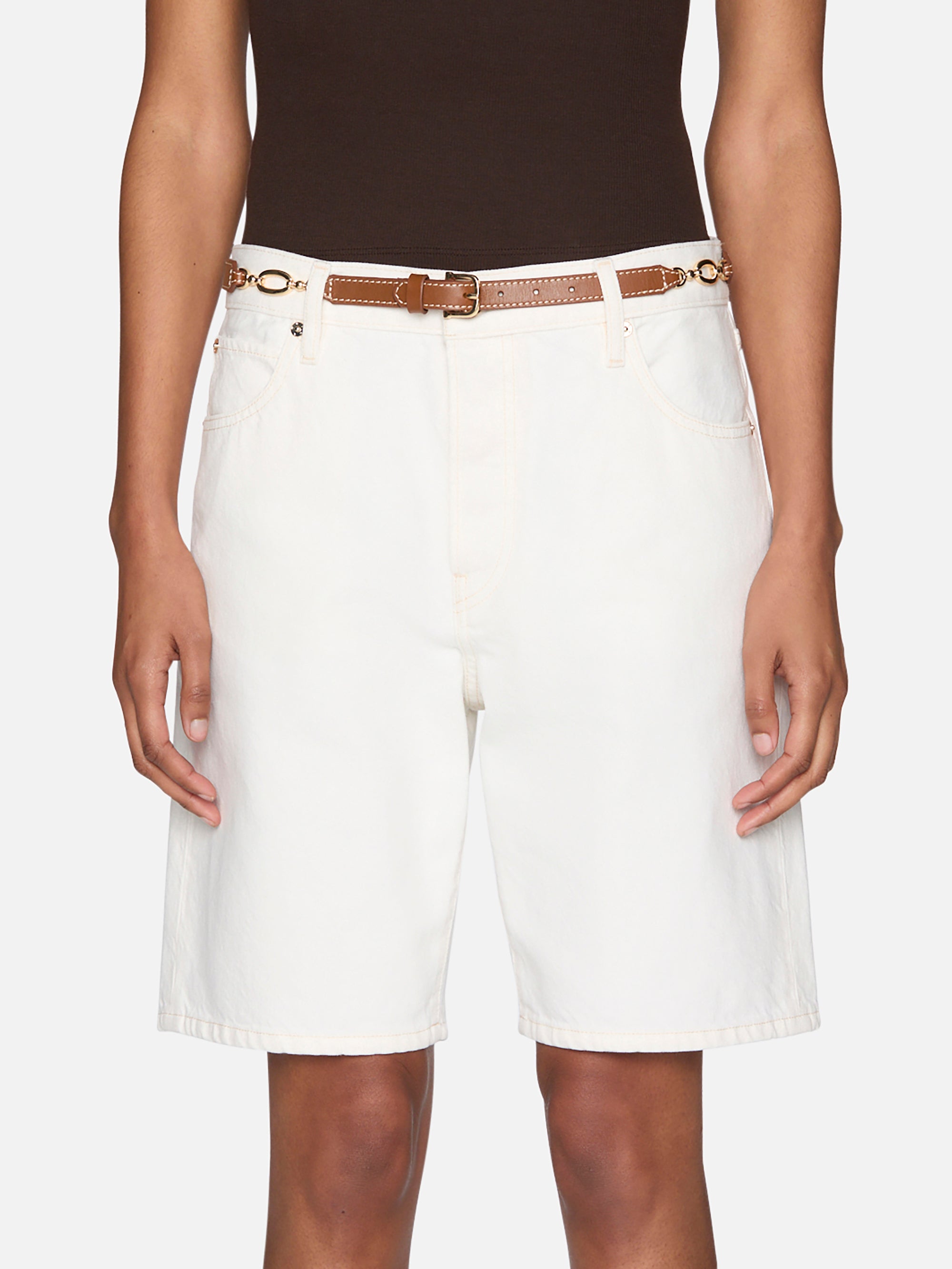 Frame The Leisure Shorts In White