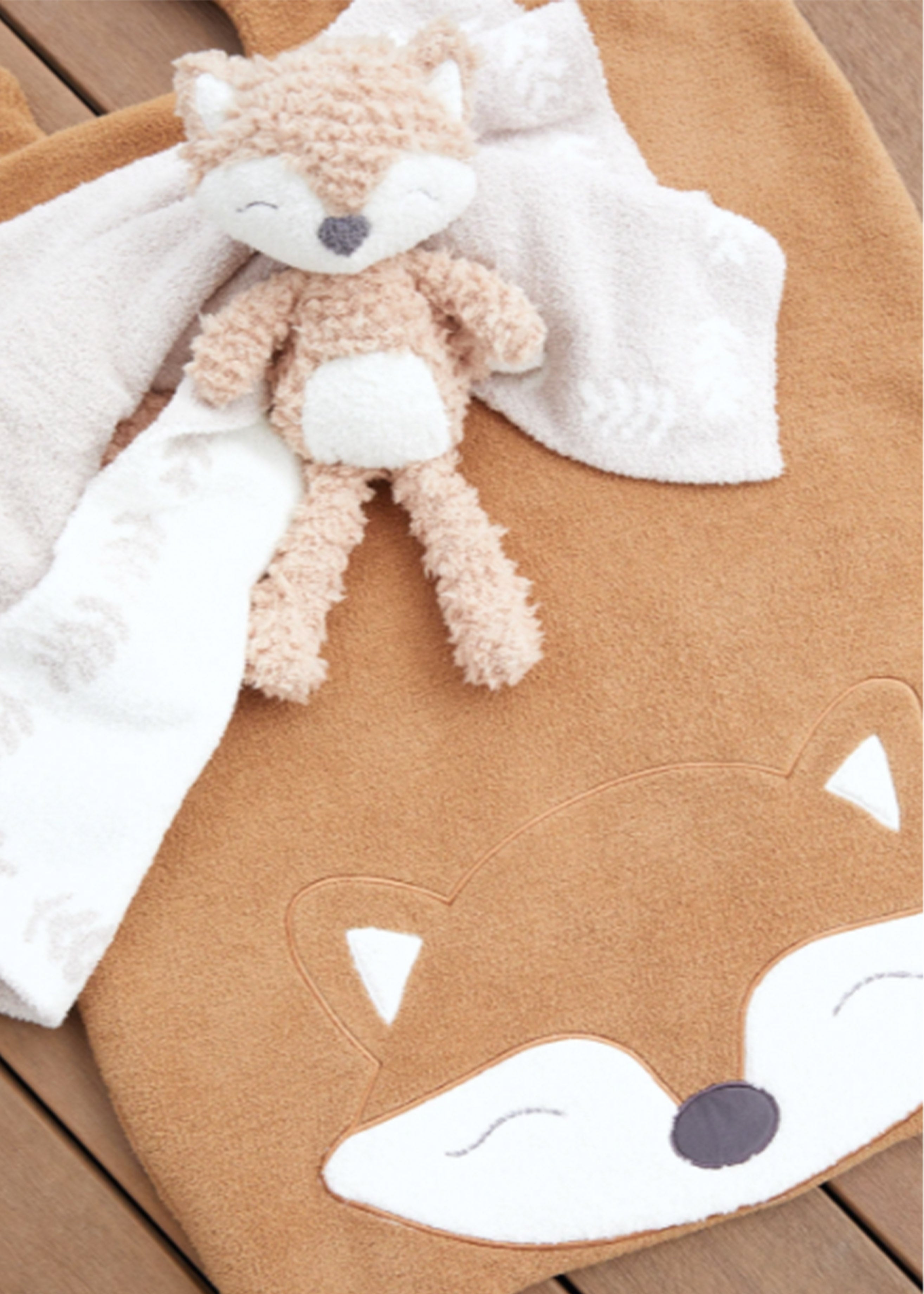 Barefoot Dreams CozyChic Fox Buddie | Tan