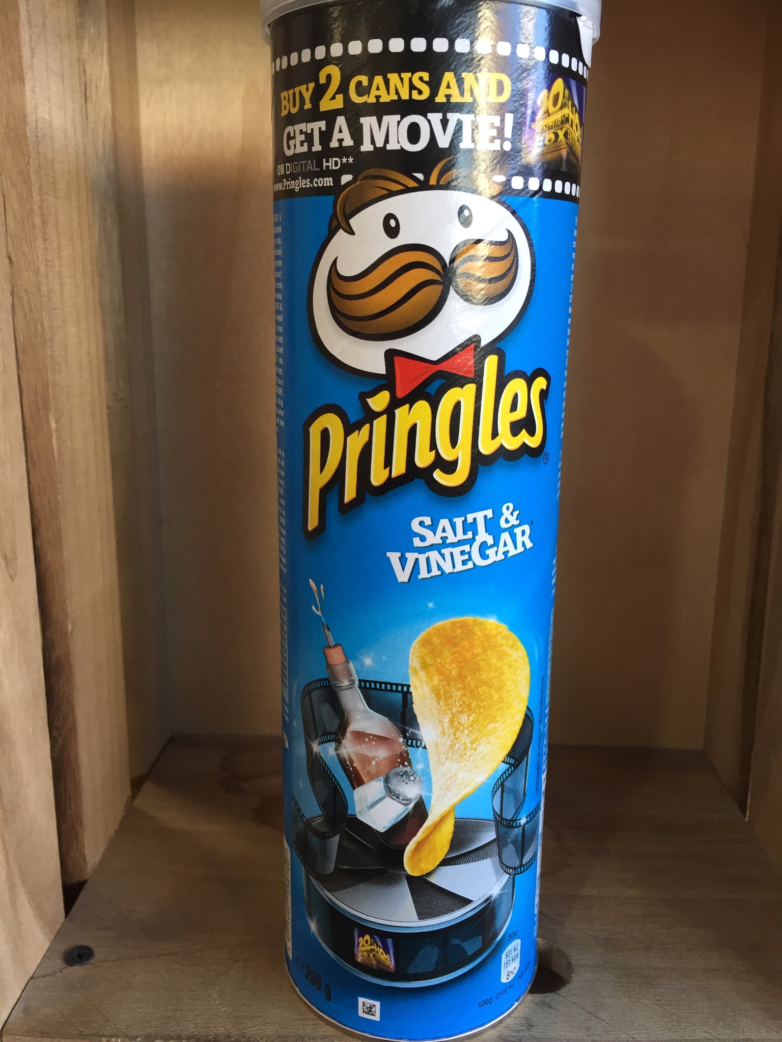 5x Pringles Salt & Vinegar (5x200g) & Low Price Foods Ltd