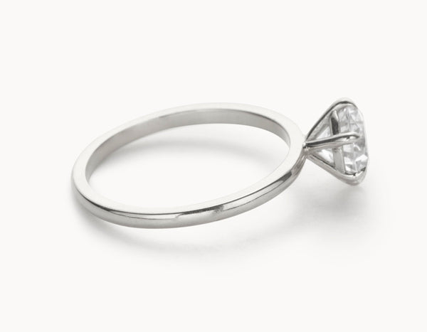 solitaire ring white gold