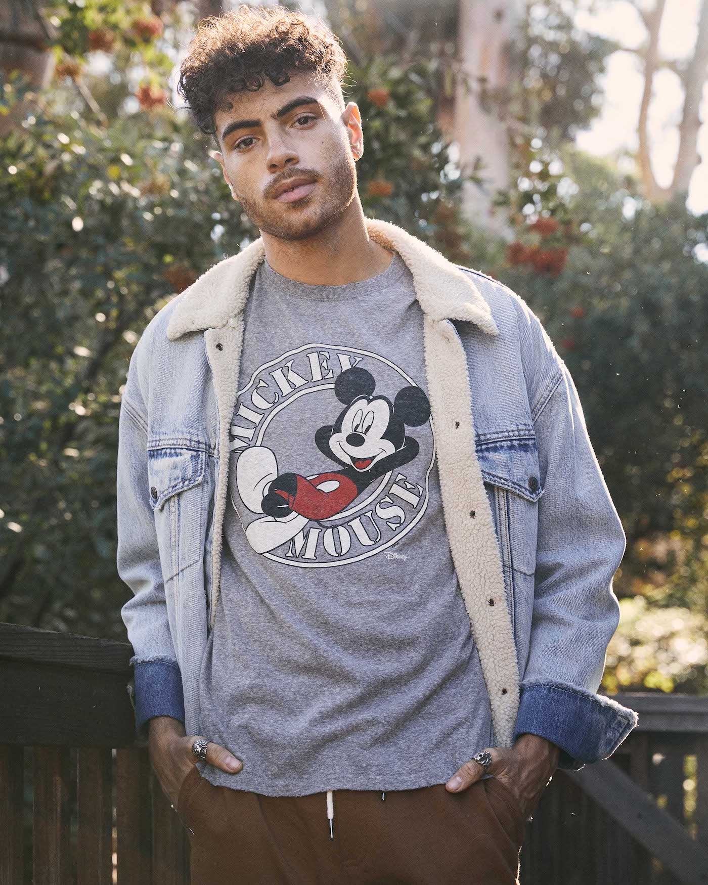 MENS MICKEY LAID BACK VINTAGE TEE