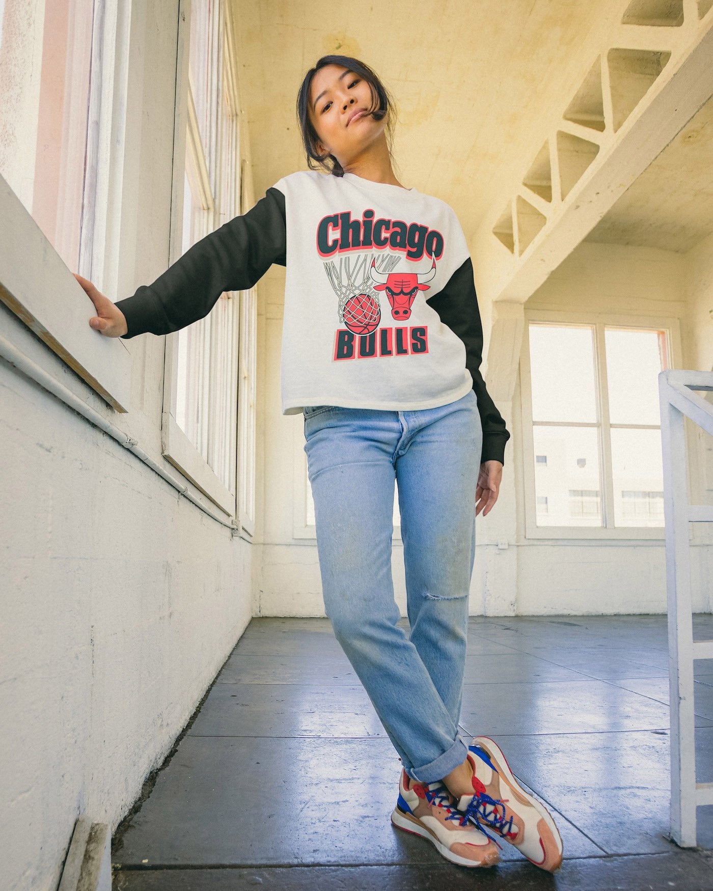 Women's NBA Chicago Bulls Contrast Long Sleeve Crew