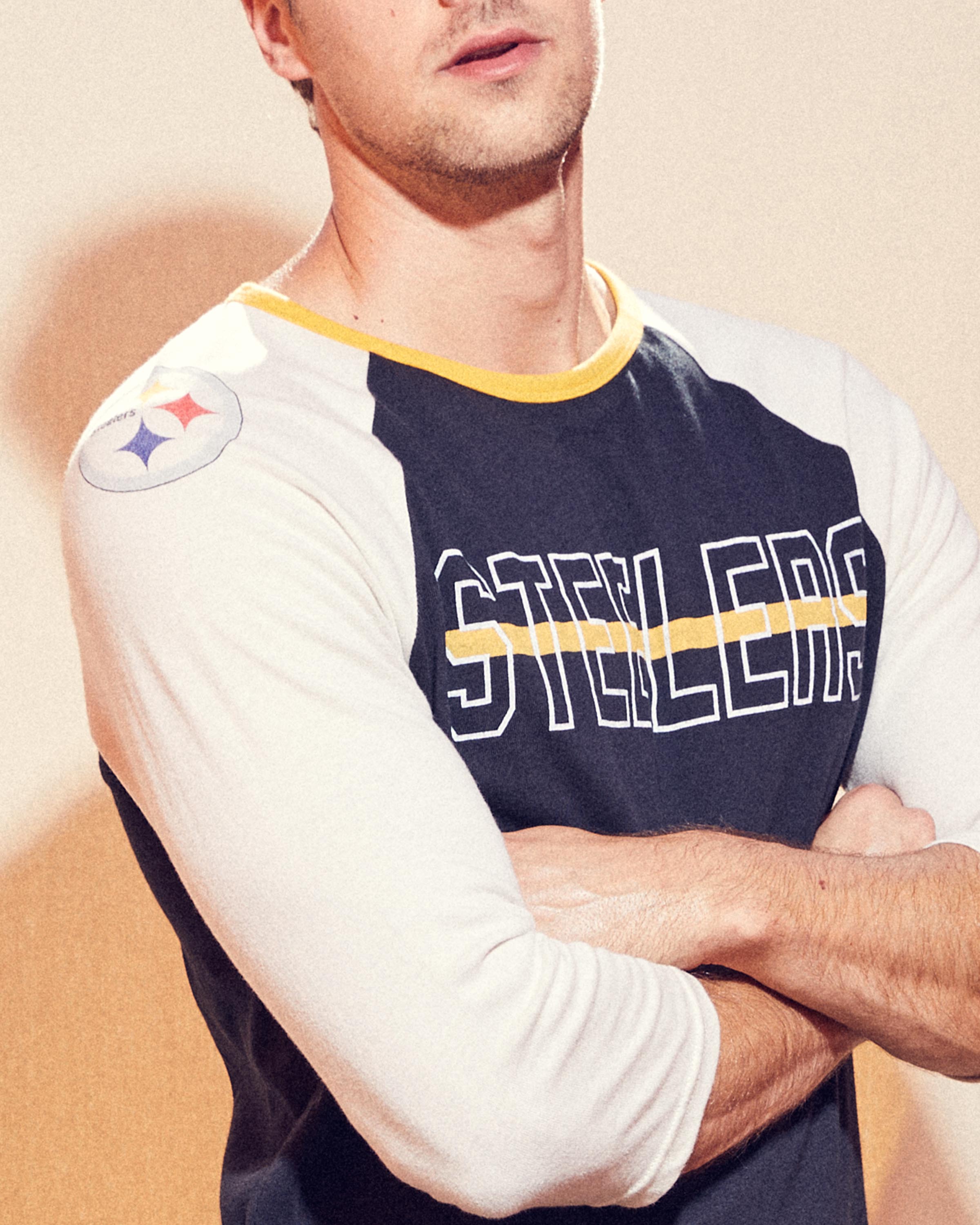 MENS STEELERS VINTAGE CONTRAST RAGLAN