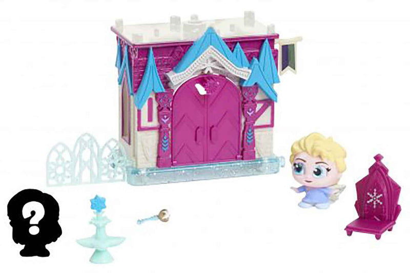 Disney Doorables Mini Playset Elsa’s Frozen Castle look inside