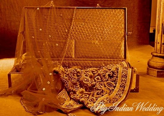 Preserving wedding clothes - Indian bridal wear for modern brides with traditional values