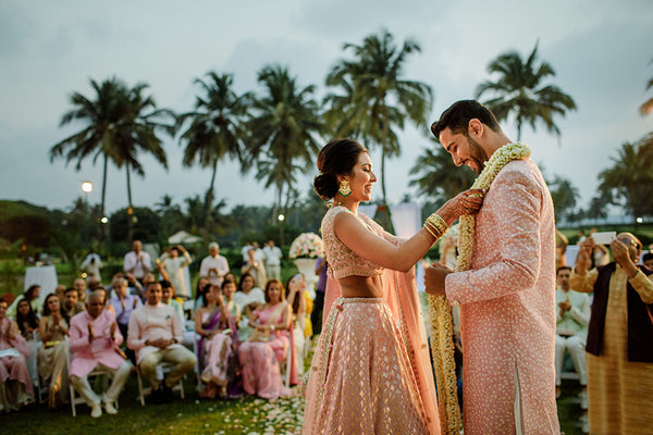 small intimate weddings, 50 people weddings