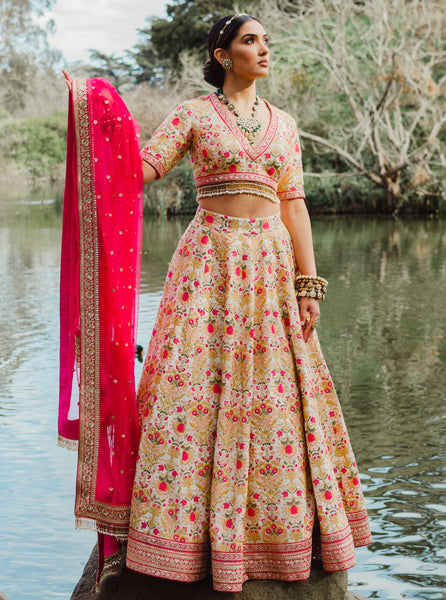 Ivory Floral lehenga is the color for bridal fashion 2021
