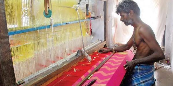 Sustainable woven handloom artisans with low wage during covid