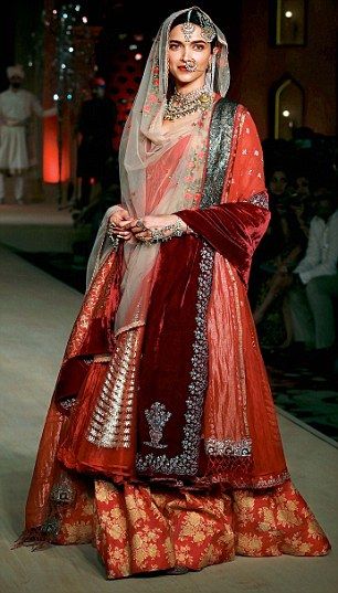 Lehenga Dupatta Draping Styles for Every Occasion