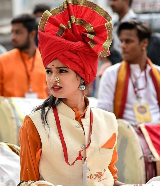 Marathi style drape of Pagdi - Different ways to wear a safa