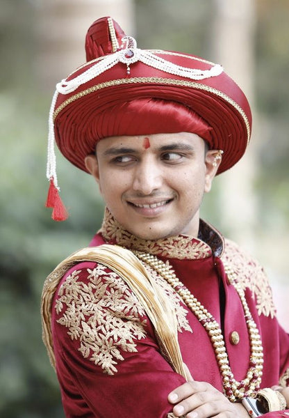 Peshwa style pagri drape styl