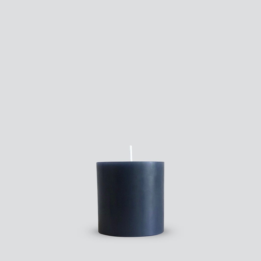 Large pillar candles in black, white and grey | Candle Kiosk